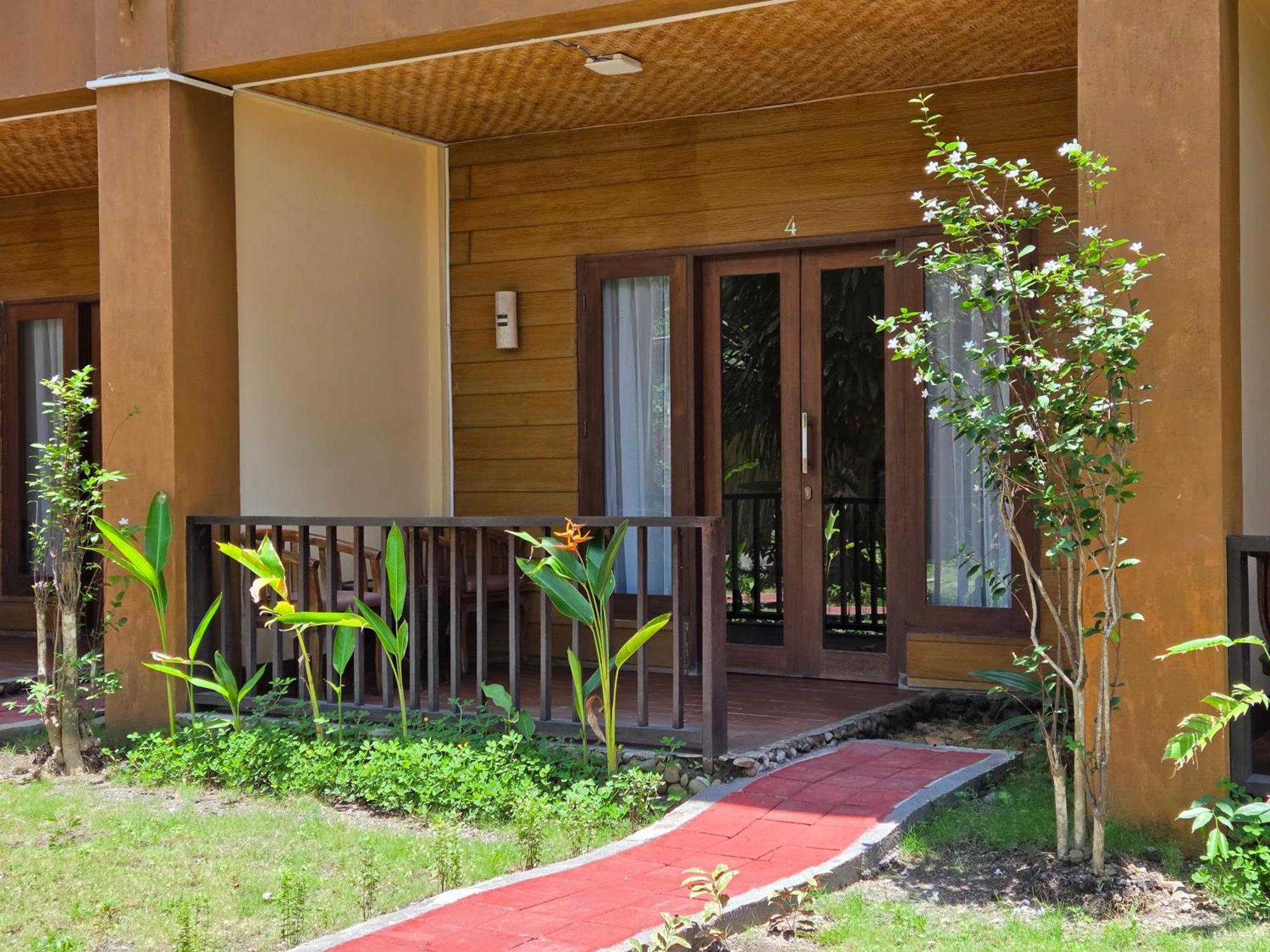 Sunsethouse Lombok Hotel Mangsit Ngoại thất bức ảnh